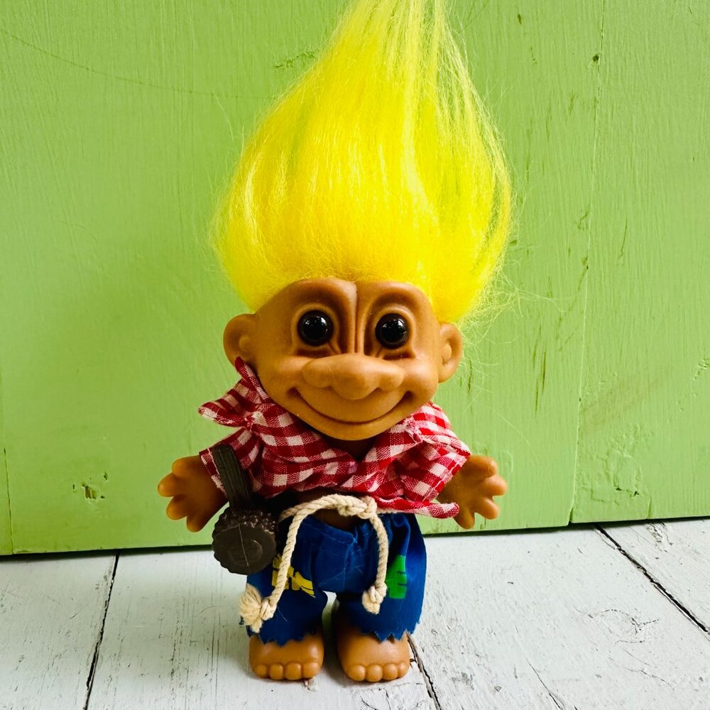 Vintage Russ Troll Doll Hillbilly Troll Action Figure Doll Yellow Hair Brown Eye